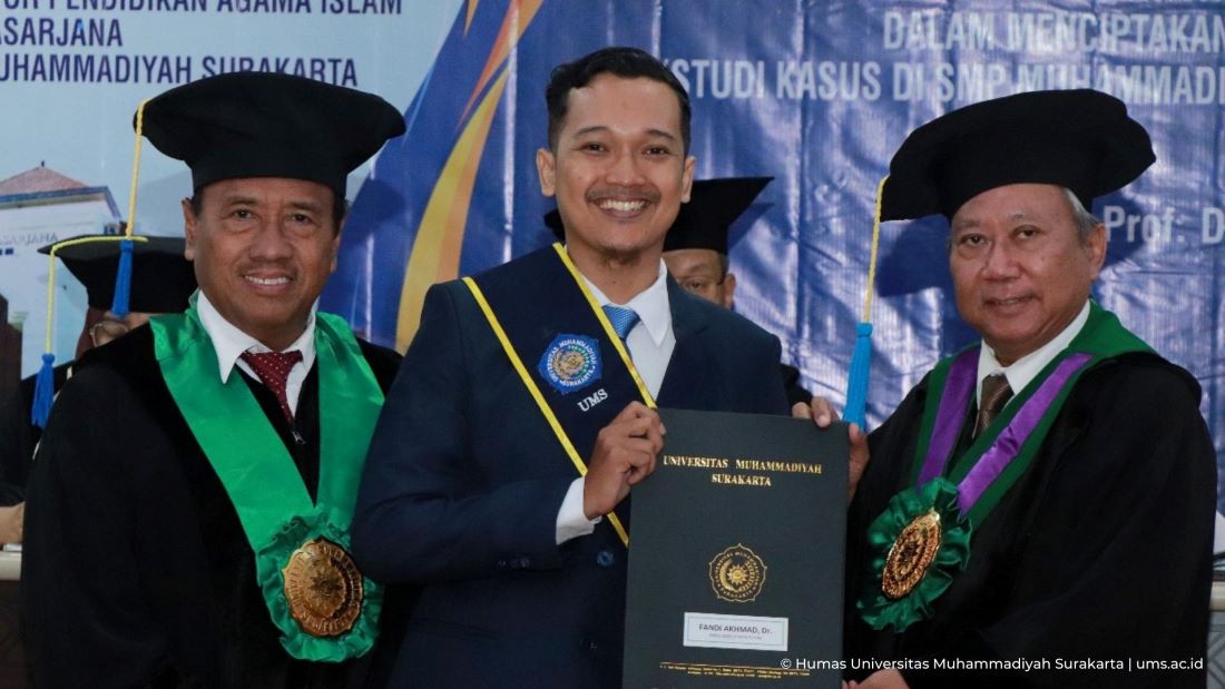 Teliti-Budaya-Inklusif-di-Sekolah-Muhammadiyah-Fandi-Akhmad-Raih-Doktor